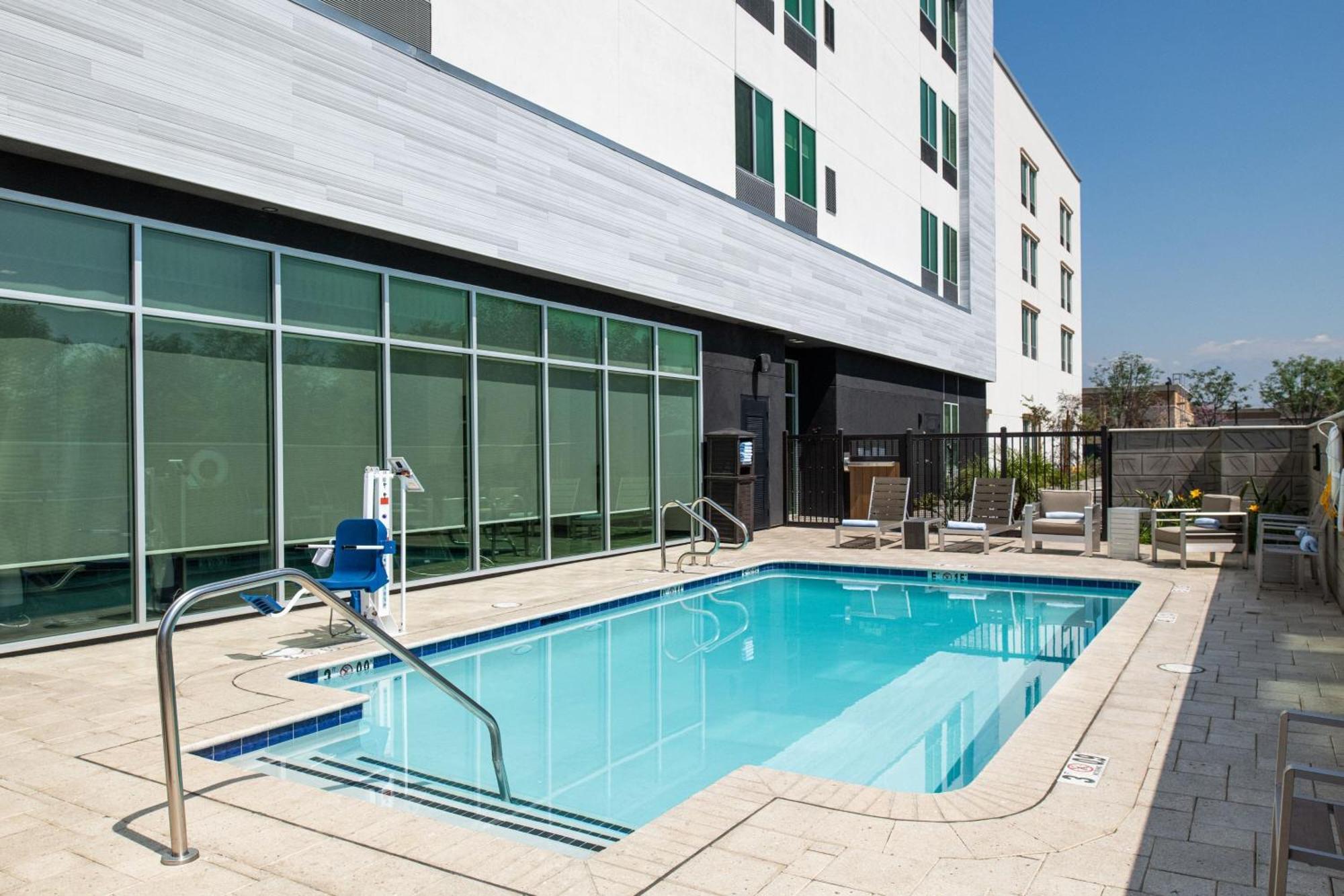 Springhill Suites By Marriott Riverside Redlands Zewnętrze zdjęcie